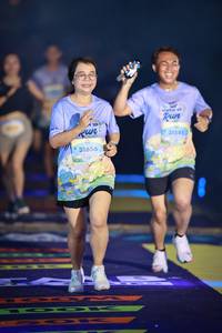 BIB: 
                            <button type="button" onclick="openModal(25218620)" class="btn btn-primary btn-sm float-right btn-popup" data-toggle="modal" data-target=".modal-high-quality">
                        <i class="fas fa-shopping-cart"></i> Add to Cart
                    </button>
                                            <button type="button" onclick="isThisMe(25218620, true)" class="btn btn-success btn-sm float-right btn-popup btn-isme hidden" data-toggle="tooltip" data-placement="bottom" title="นี่คือรูปของคุณใช่ไหม คลิกที่นี่เพื่อเอาเข้าอัลบั้ม">
                        <i class="fas fa-plus"></i> Add to album
                    </button>
                    <button type="button" onclick="isThisMe(25218620, false)" class="btn btn-warning btn-sm float-right btn-popup btn-isnotme hidden">
                        <i class="fas fa-ban"></i> Remove from album
                    </button>